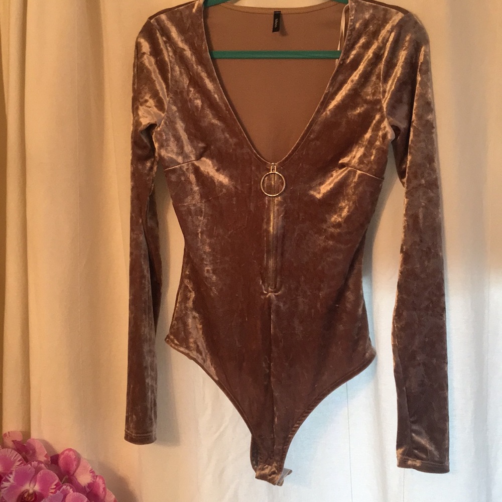 Velvet bodysuit O ring zip up